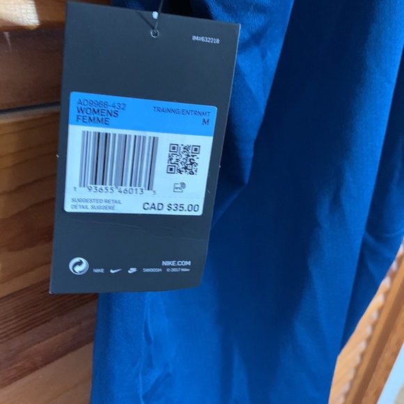 NWT - Nike High Neck Pro Tank Top - Medium - Picture 5 of 6